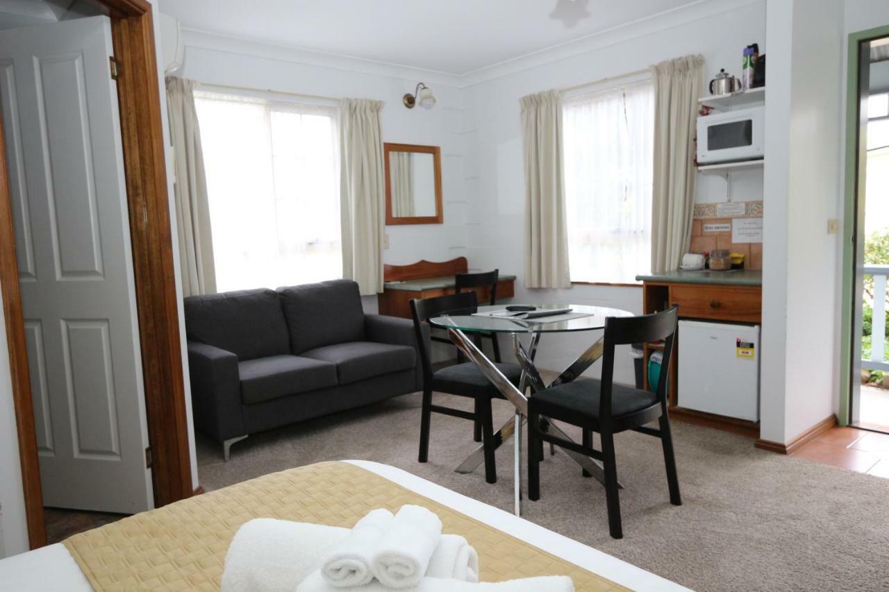 Swansea Cottages & Lodge Suites Екстериор снимка